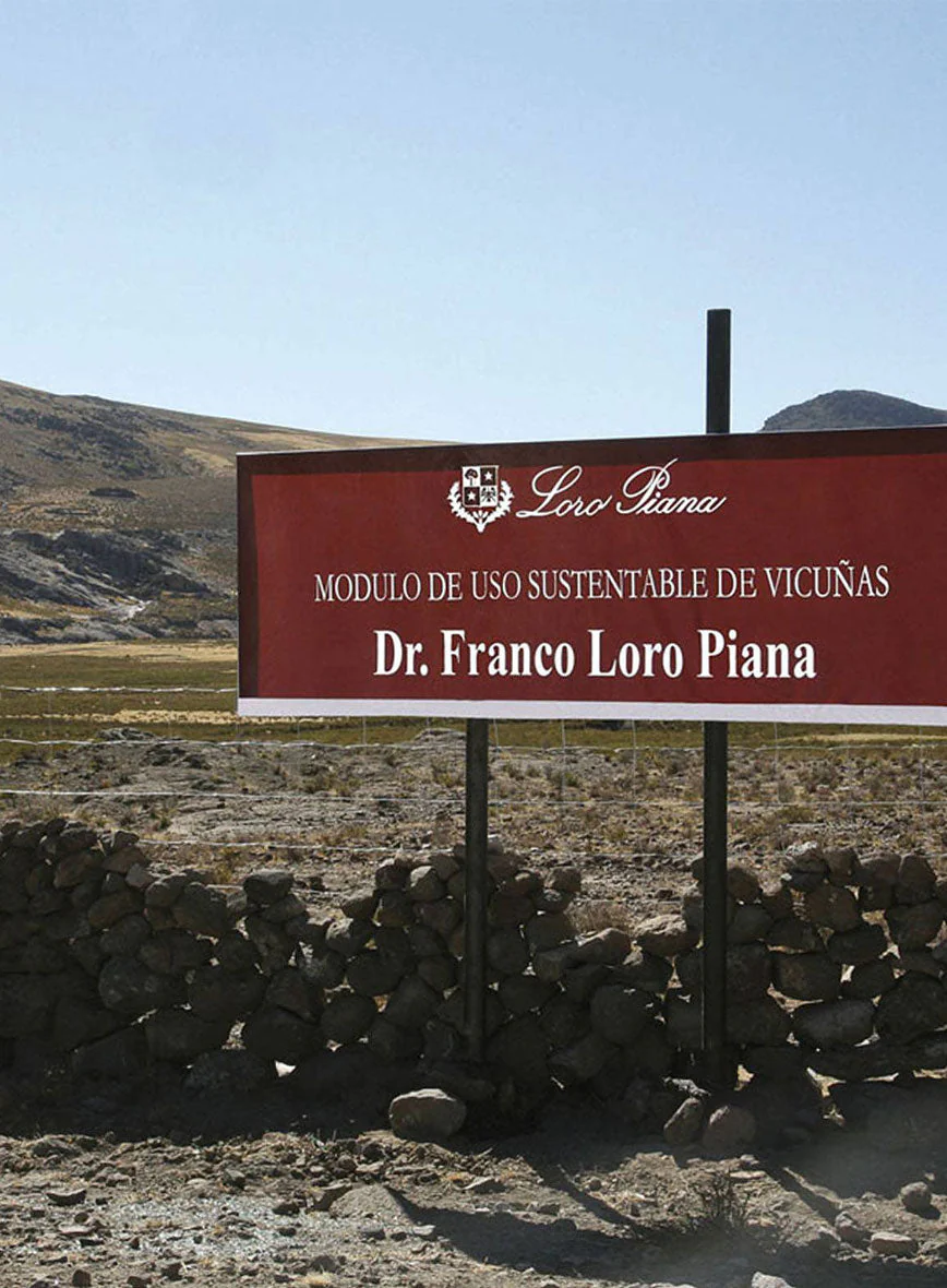 Loro Piana Benicio Wool Silk Linen Suit - Image 11
